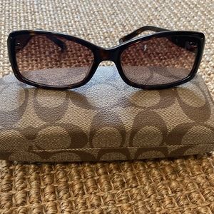 Coach , Chelsea Sunglasses, tortoise shell